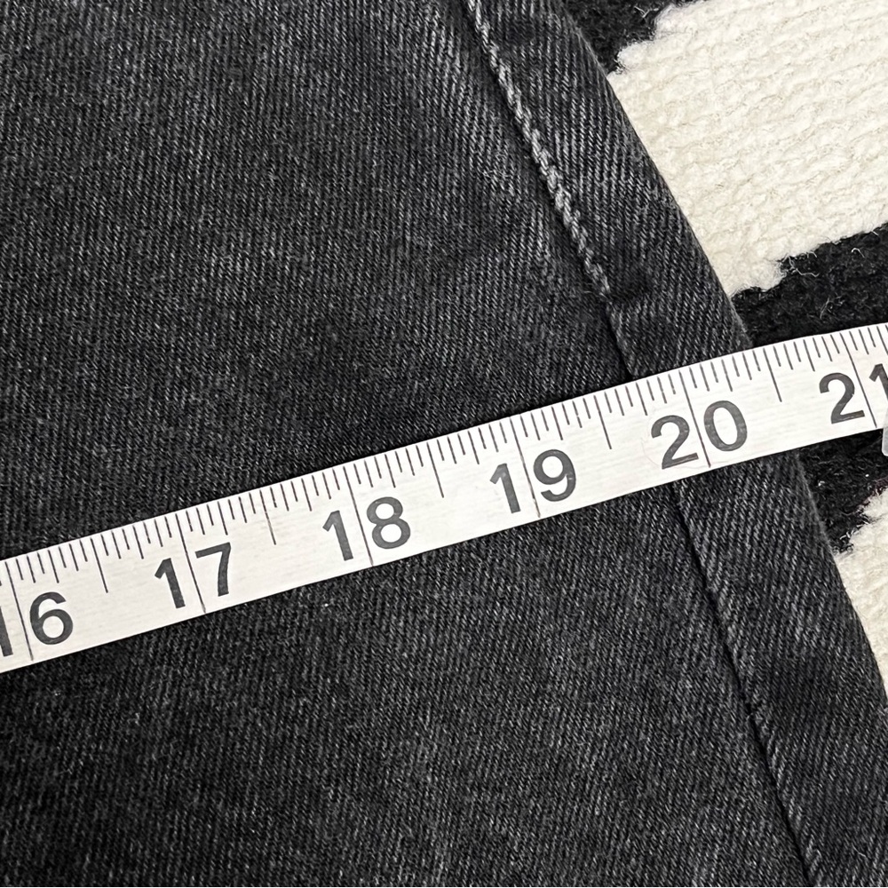 Vintage Levi’s 505 Straight Leg Washed Black Relaxed Dad Jeans Size 33 - Picture 7 of 9